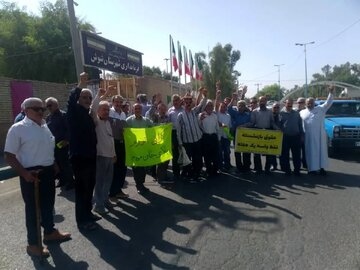 استمرار گردهمایی بازنشستگان کارگری در استان‌های مختلف