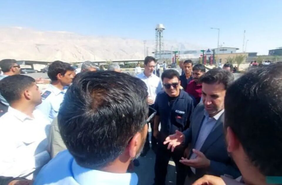 اعتراض کارگران ایستگاه تقویت فشار گاز در استان فارس