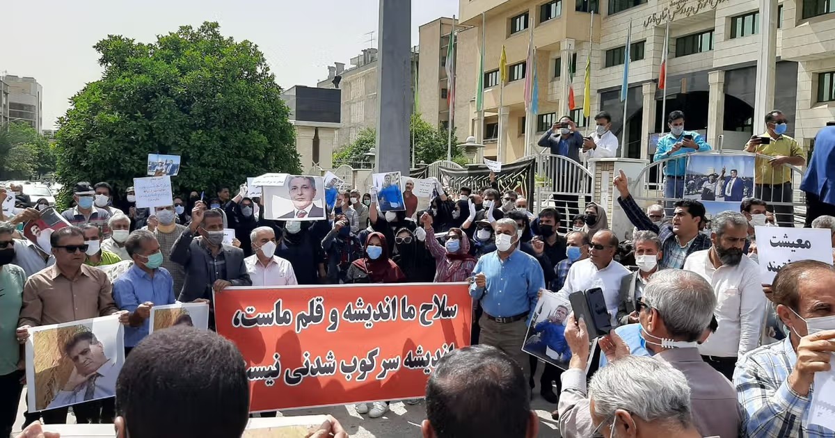 بیانیه تند بازنشستگان کانون صنفی معلمان ایران