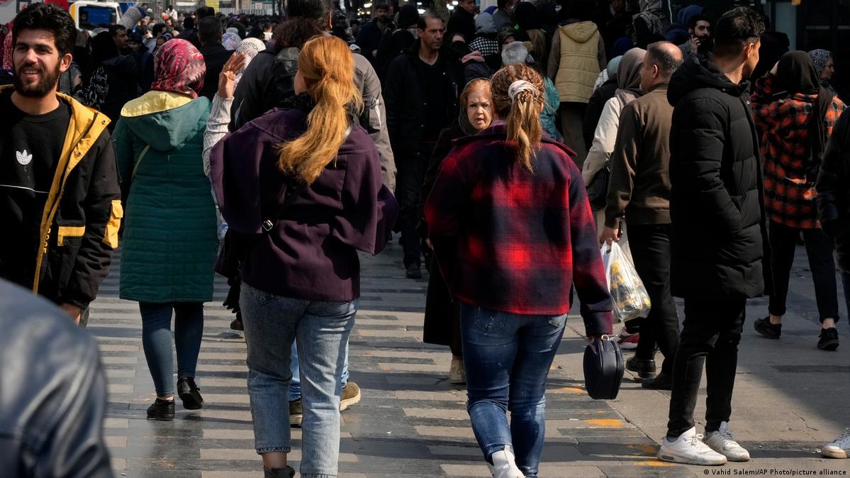 تاکید رییس دادگستری اصفهان بر سرکوب مخالفان حجاب اجباری