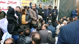 تجمع اعتراضی مرغداران مقابل وزارت کشاورزی در تهران