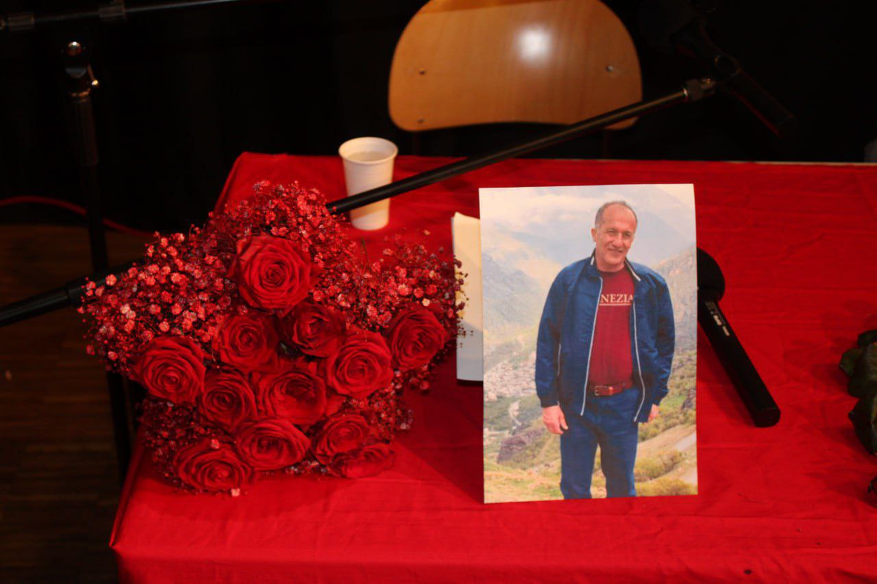 گرامیداشت یاد رفیق منصور کریمی در کلن آلمان