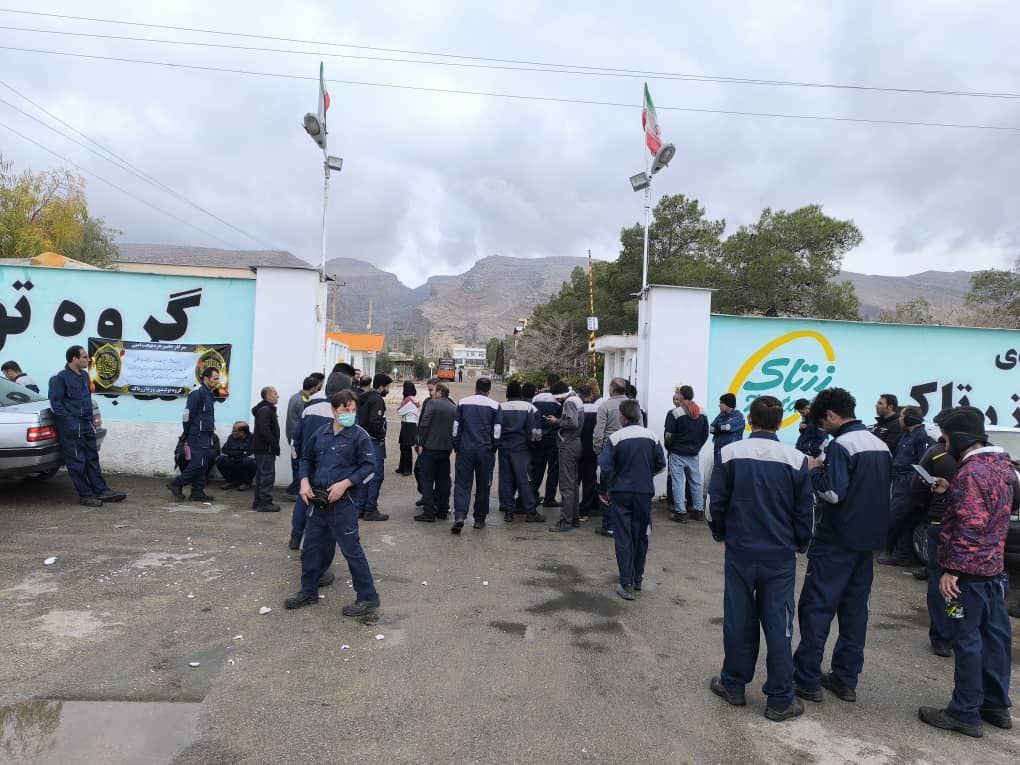 اعتصاب کارگران گروه تولیدی وردا زرتاک در استان فارس