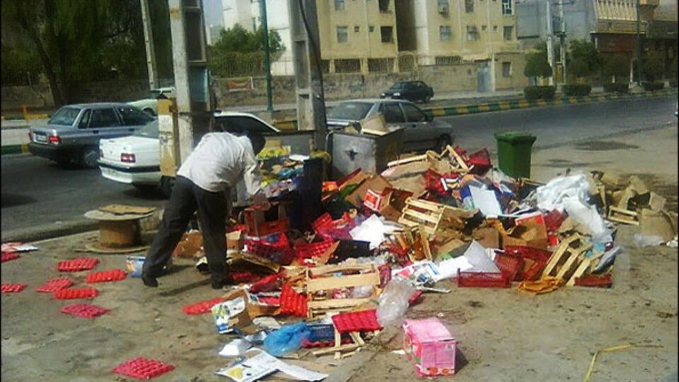 تداوم اعتصاب پاکبان‌های منطقه ۵ اصفهان