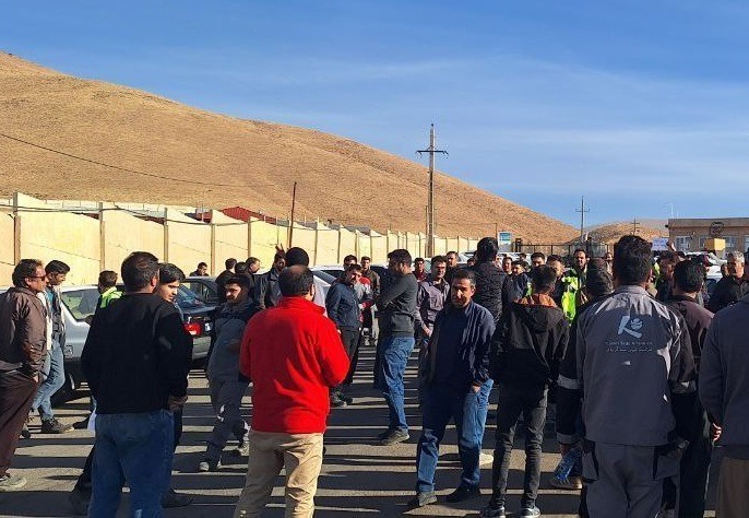 تداوم اعتصاب کارگران معدن طلای زرشوران تکاب