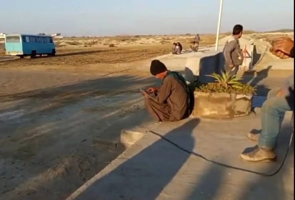 عدم پرداخت مطالبات مزدی کارگران پروژه فولاد مکران چابهار