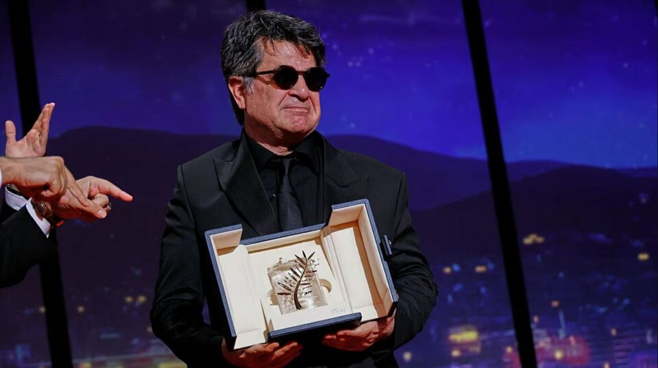 محکومیت جعفر پناهی به حبس و مجازات تکمیلی