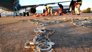 اعتراض‌ها به اخراج دستکم ۴۰ پناهجوی ایرانی از آمریکا