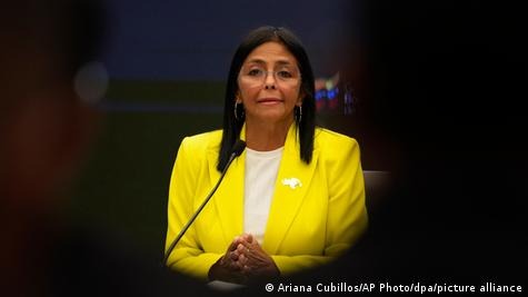 اعلام عفو عمومی و تعطیلی زندان ال‌هلیکویید در ونزوئلا