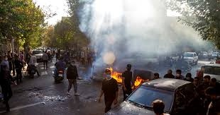 بازداشت صدها نفر در اعتراضات سراسری استان سمنان