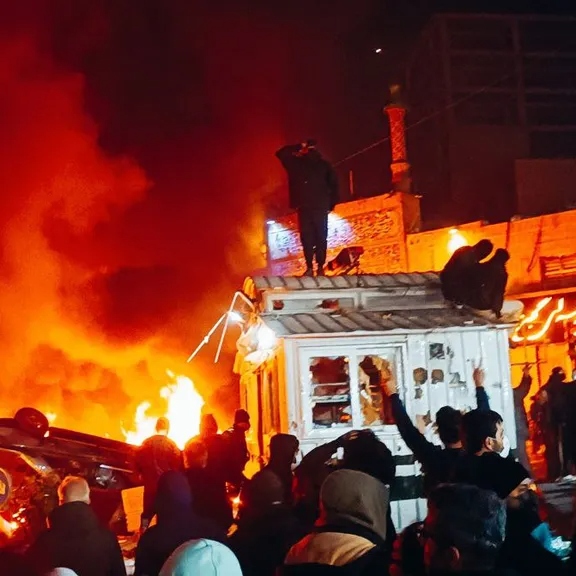 برگزاری مراسم تشییع پیکر احمد خسروانی