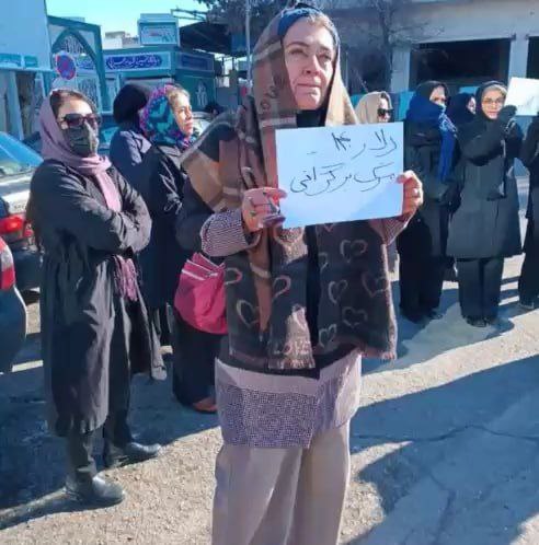 تجمع اعتراضی فرهنگیان در شیراز و شیروان