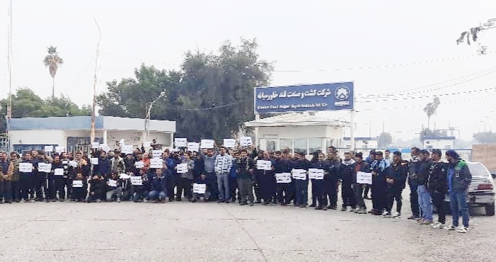 تداوم تجمعات اعتراضی کارگران کارخانه قند خاورمیانه شوش