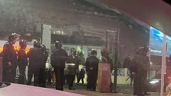 سرکوب شدید پزشکان و کادر درمانی توسط نیروهای امنیتی در ایران