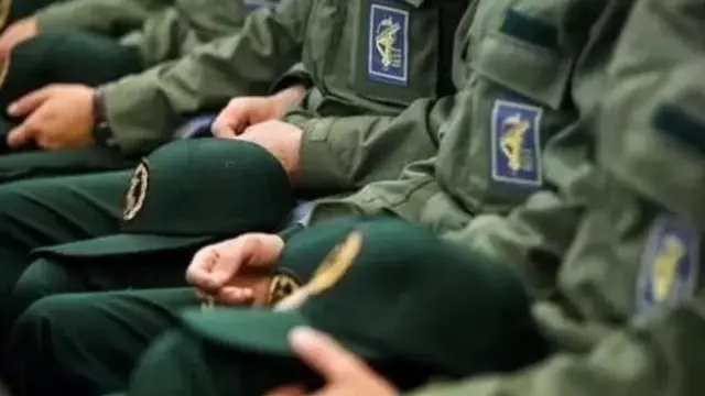 شعارهای شبانه در واکنش به اعلام تروریستی شدن سپاه در چیتگر