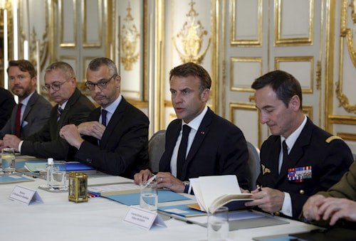 نشست شورای دفاع فرانسه با محوریت ایران، گرینلند و سوریه