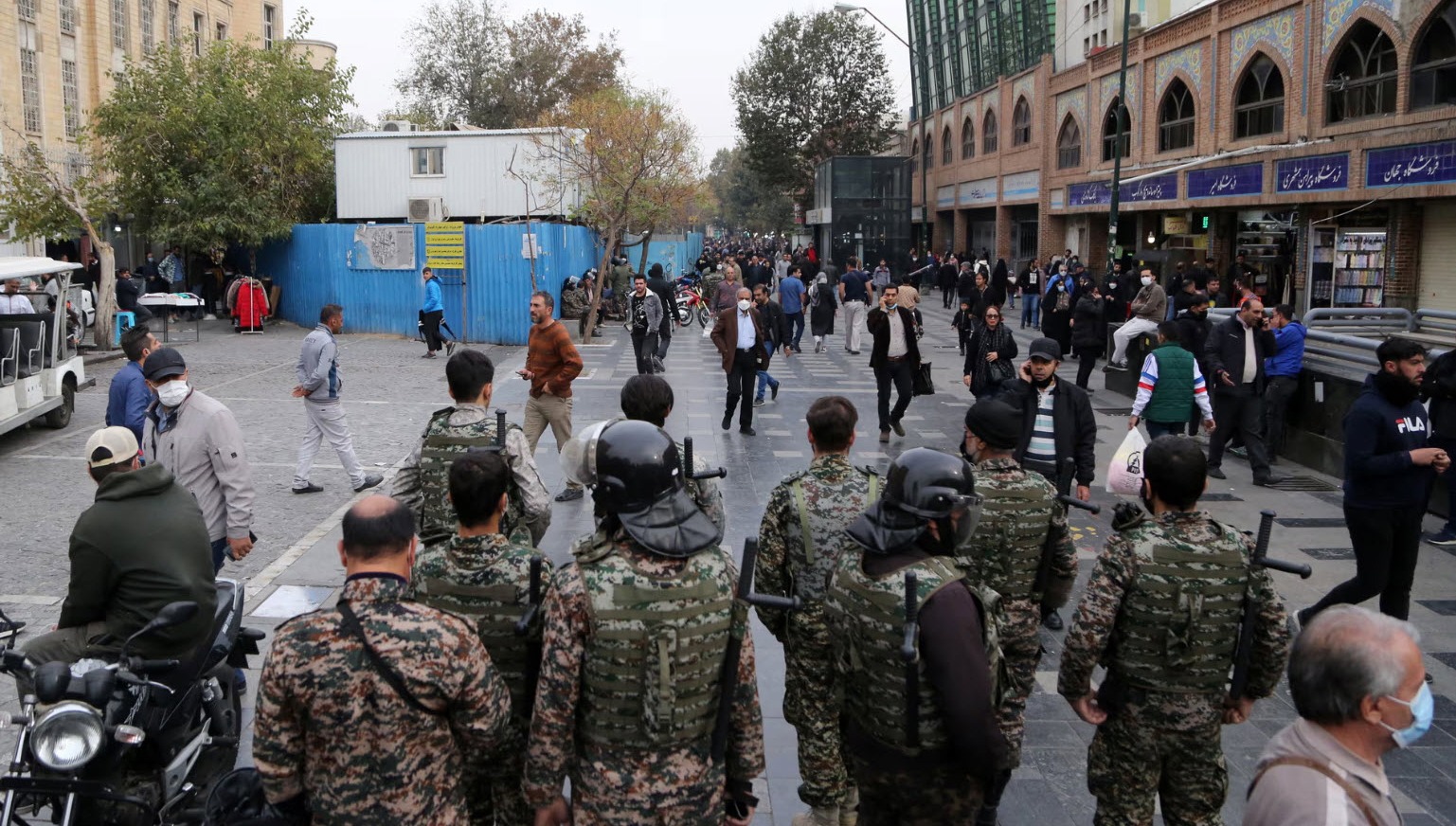 هشدار فعالان مدنی و سیاسی نسبت به سرکوب زندانیان در ایران