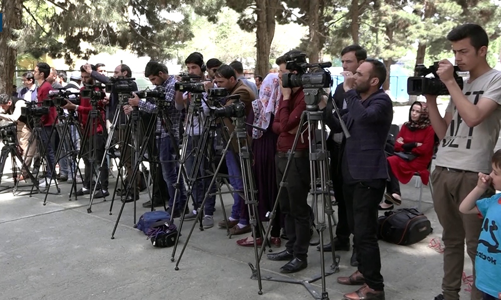  بازداشت دو  عکاس خبری در تهران و مشهد