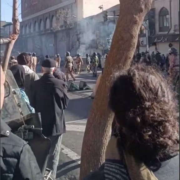 گسترش دامنه اعتراضات سراسری در ایران