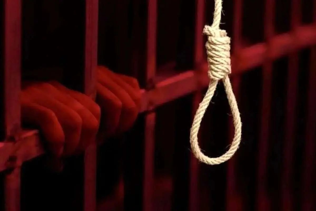 اجرای حکم اعدام دست‌کم ۱۲ زندانی در شهرهای مختلف ایران