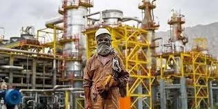 اعتصاب اعتراضی دو روزه کارگران پالایشگاه ده عسلویه