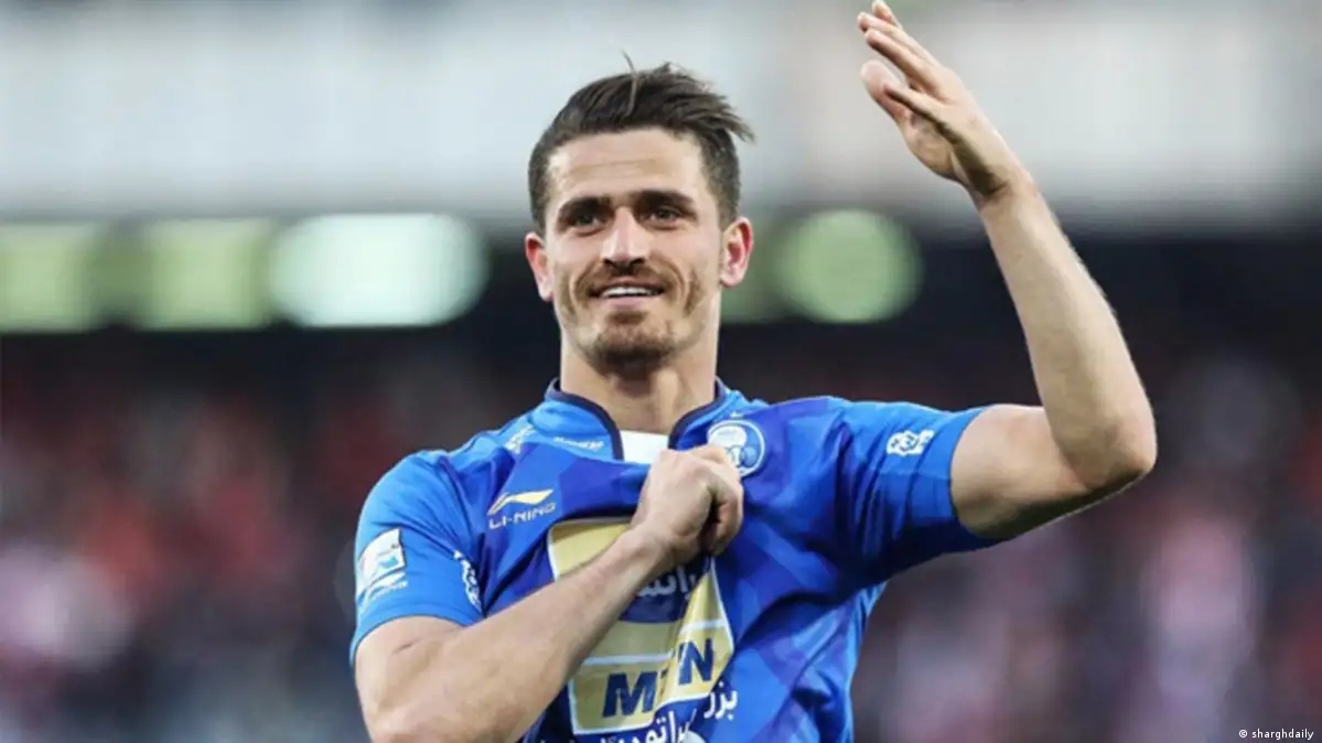 اعلام حمایت وریا غفوری کاپیتان پیشین تیم فوتبال با مردم ایران