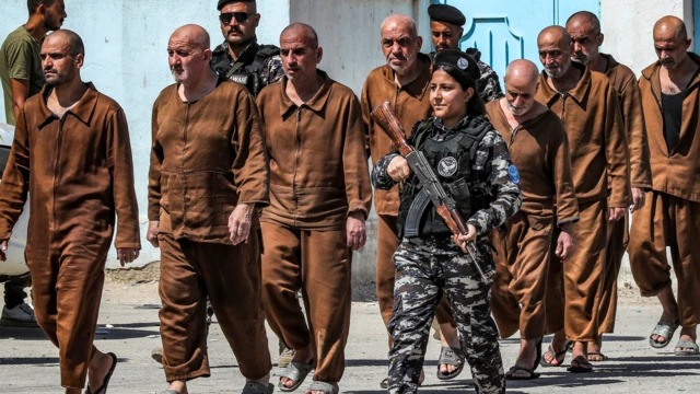 انتقال بازداشت‌شدگان داعش از سوریه به عراق