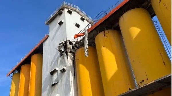 انفجار مرگبار در کارخانه طلای سفید گلستان