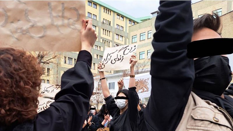 برگزاری تجمعات دانشجویی در دانشگاه‌های ایران