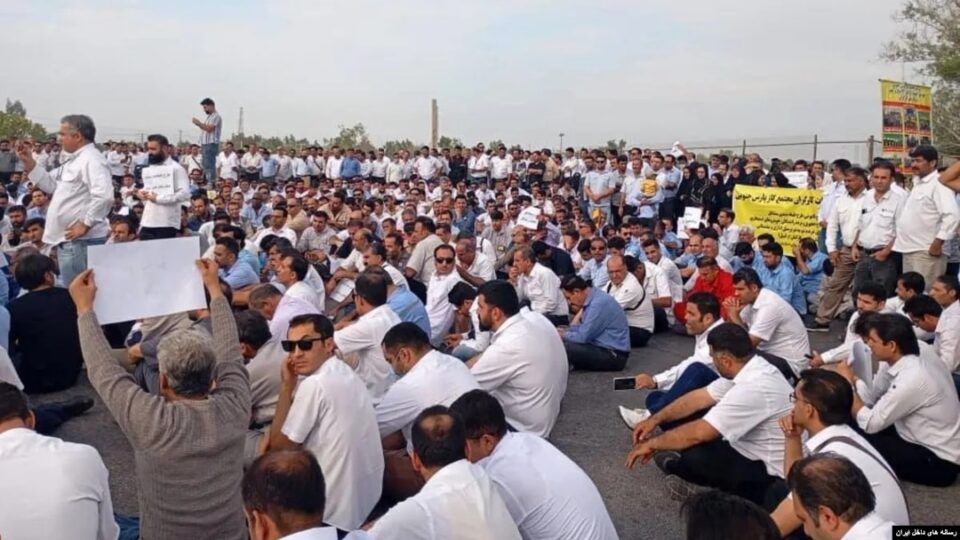 تداوم اعتراض و اعتصاب کارگران پیمانکاری در پالایشگاه پارس جنوبی1