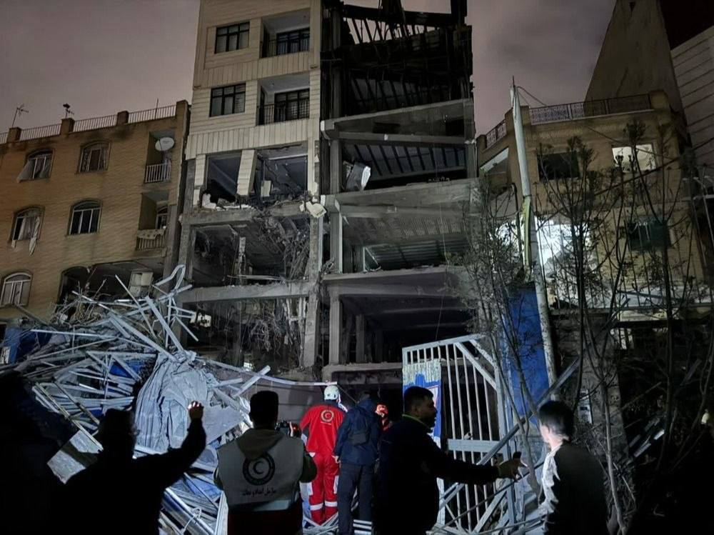 انفجارهای پیاپی در مراکز نظامی و صنعتی شهرهای مختلف