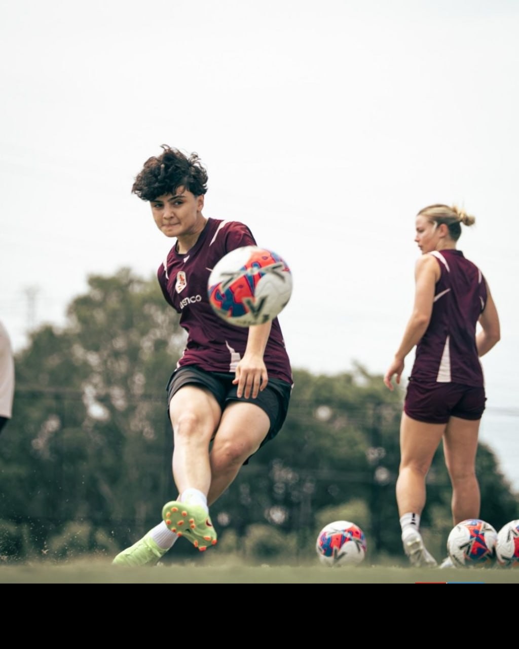 حضور دو فوتبالیست پناهنده ایرانی در تمرینات تیم باشگاهی استرالیا