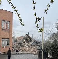 حمله هوایی به دانشگاه علم و صنعت تهران