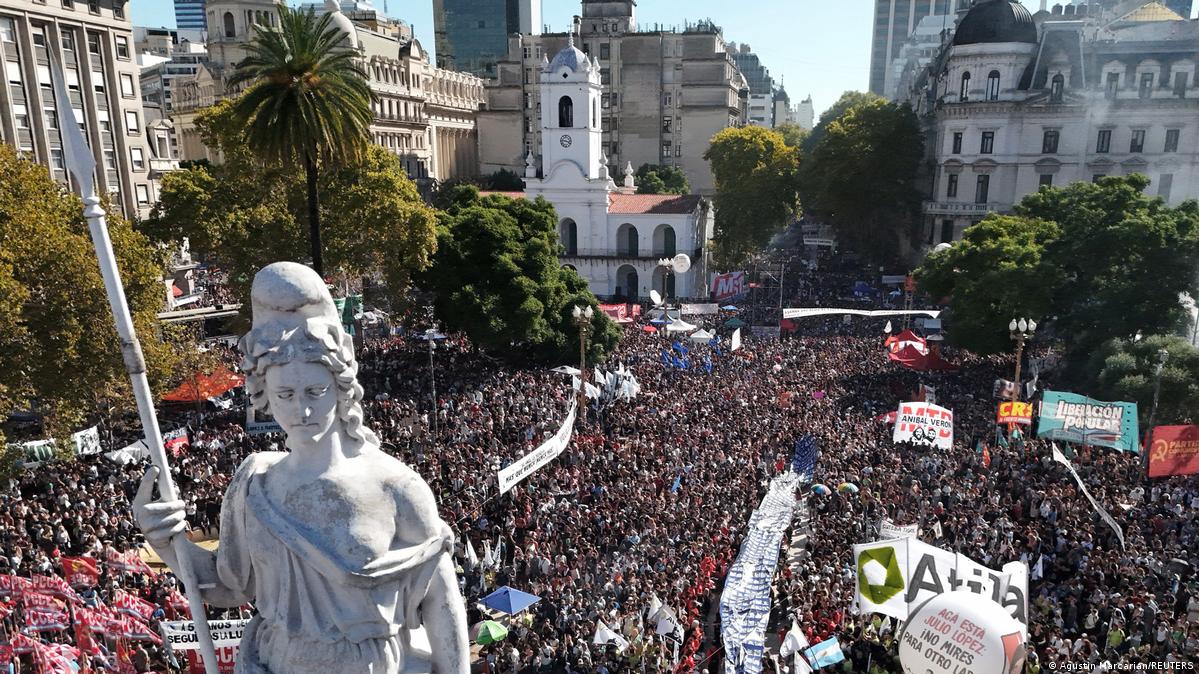 پنجاهمین سالگرد یاد قربانیان کودتای ۱۹۷۶ آرژانتین