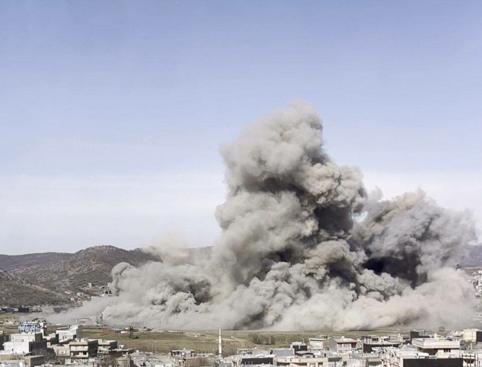 گزارشها از حمله به مراکز امنیتی و نظامی در سردشت و بانه2