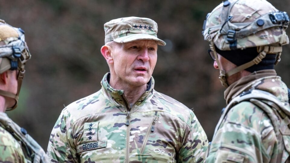 برکناری رئیس ستاد نیروی زمینی آمریکا در میانه جنگ با ایران1