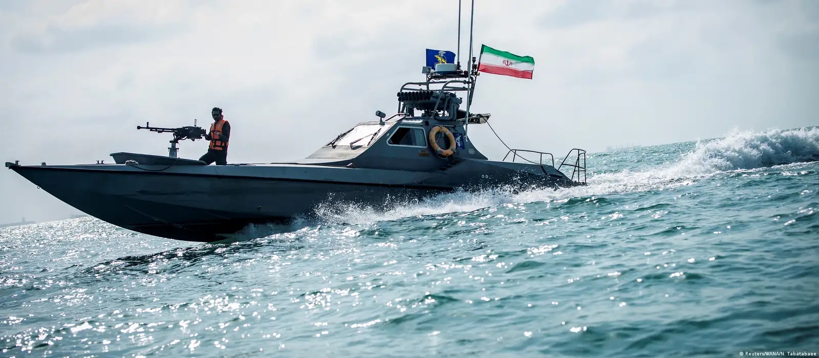 شلیک به نفتکش در دریای عمان توسط سپاه پاسداران