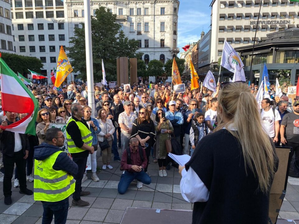 پیام فعالان نهاد اتحاد برای زن، زندگی، آزادی در استکهلم