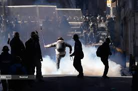 ادامه اعتراضات کارگری و دانشجویی در بولیوی