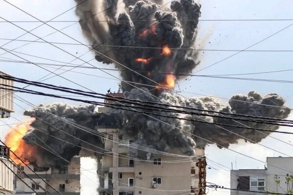 ادامه حملات مرگبار رژیم اسرائیل به جنوب لبنان