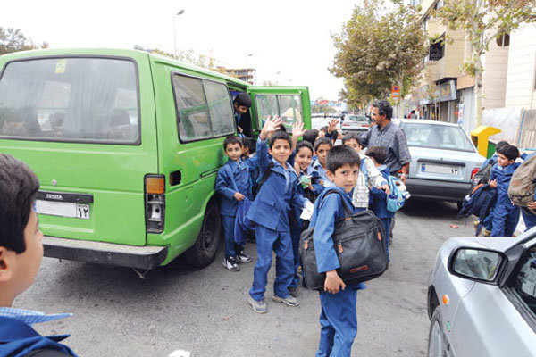 تجمع رانندگان سرویس مدارس مشهد