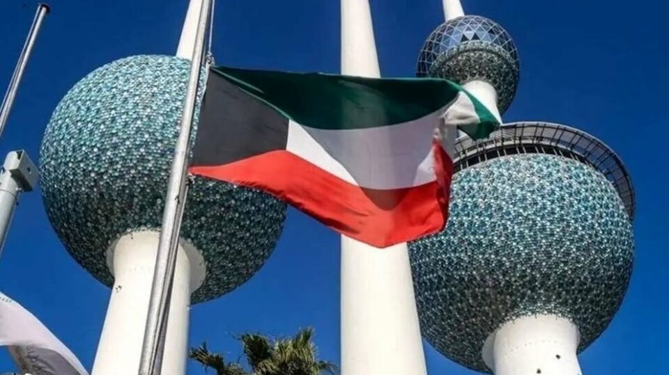 اخراج دو کارمند سفارت ایران از کویت1