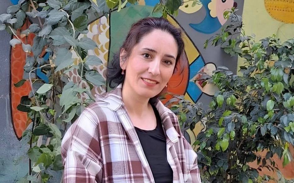 اخراج فروغ خسروی از آموزش و پرورش بهبهان