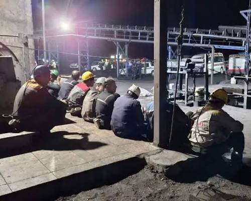 تجمع اعتراضی کارگران معدن آهن آریانا داوران رفسنجان