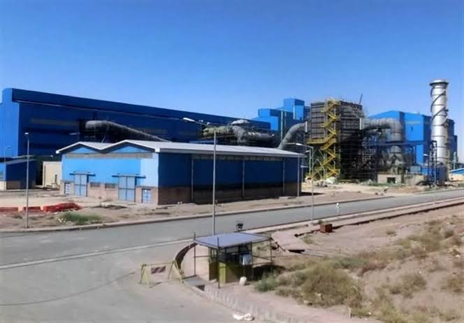 تعطیلی کارخانه فولاد ازنا و تداوم بلاتکلیفی کارگران