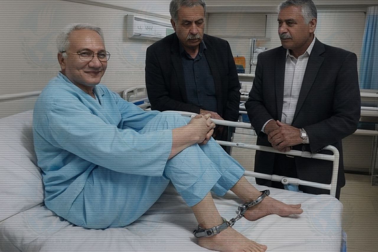 ضرب و شتم معلم زندانی در زندان وکیل‌آباد مشهد