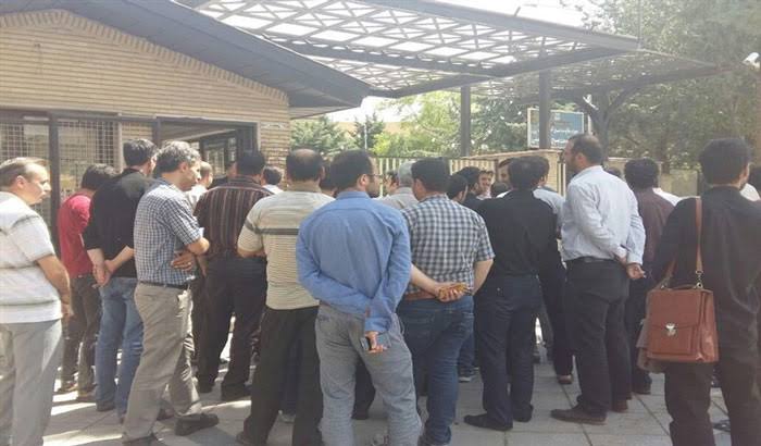 اعتراض کارگران شهرداری باشت