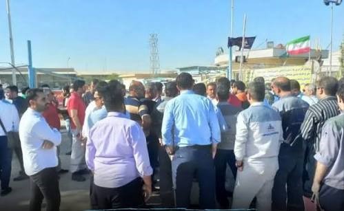 تجمع کارگران اخراج شده پتروشیمی ماهشهر