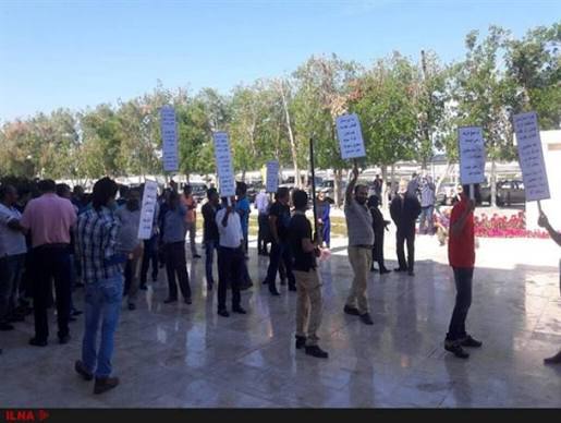 تداوم اعتراض کارگران کیش چوب