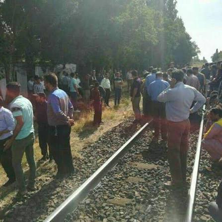 اعتراض کارگران ابنیه فنی راه آهن جنوب